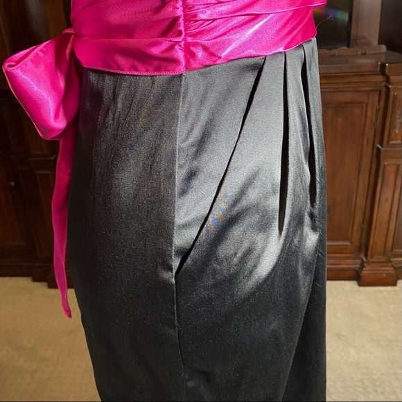 Trixxi Women’s Stretch Satin Tie Back Pleat Dress w/ Zebra Bodice Size 7 - Picture 2 of 5